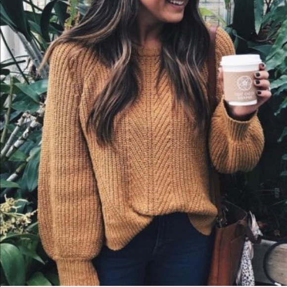 Madewell Balloon Sleeve Pullover Sweater in Egyptian Gold - Picture 3 of 8